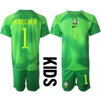 Fotbalové Dres Brazílie Alisson Becker #1 Brankářské Dětské Venkovní MS 2022 Krátký Rukáv (+ trenýrky)